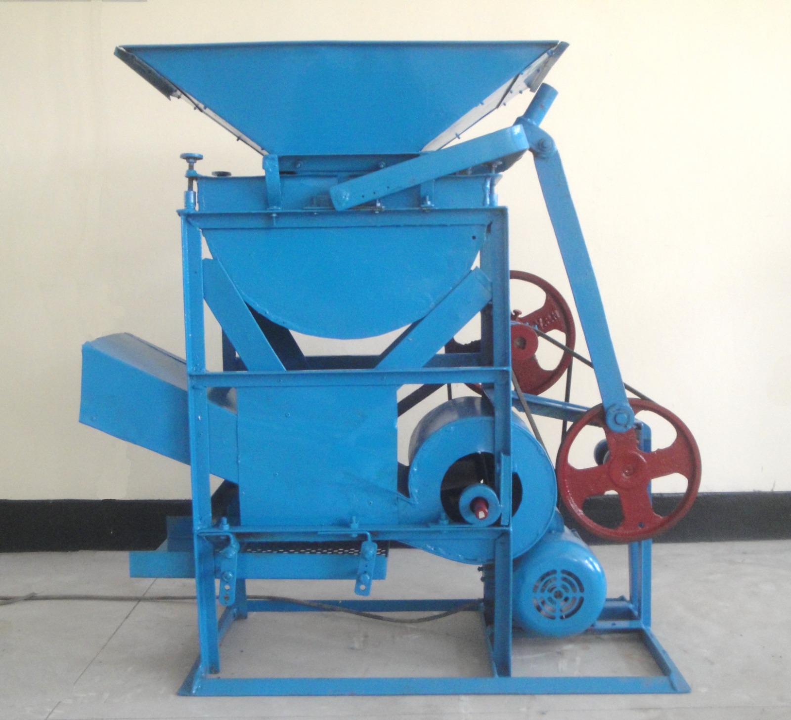 BARI Groundnut Sheller